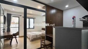 🏡CĂN HỘ 1 PHÒNG NGỦ TÁCH BẾP BAN CÔNG, MÁY GIẶT RIÊNG TIỆN ĐI QUẬN 1🏡