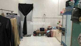 Cho thuê phòng giờ giấc tự do. Nguyễn Tất Thành.P18.Q4