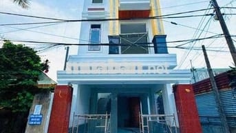 Bán Nhà 2 Lầu  Hoàn Công- MT (hẻm) kinh doanh - Gần chợ Phú Thọ -4750