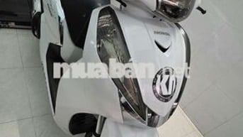 Honda SH300i 2017 Trắng 6000km Ý