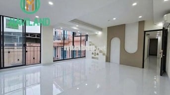 🏢 CHO THUÊ VĂN PHÒNG 100M² – HẢI CHÂU ✨