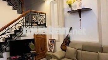Nhà Đà Lạt - Sổ riêng 31 Triệu Việt Vương - 4 phòng ngủ