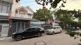 CHO THUÊ BIỆT THỰ ĐẲNG CẤP PHƯỜNG BÌNH HƯNG HÒA GIÁP TÂN PHÚ DT 12X21M