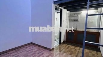 Phòng trọ Giá rẻ - sát bên NTTU - free tiền nhà tháng đầu