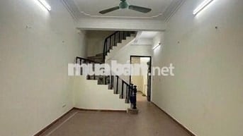 Cho thuê nhà riêng ngõ Trại Cá - Trần Đại Nghĩa -65m2 - 3 tầng