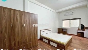 Studio giá rẻ - Ngay Hoàng Hoa Thám /K300/Etown CH - Trống sẵn