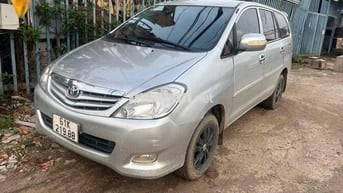 Toyota Innova J 2010 Xăng Số sàn Bạc
