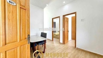 Căn hộ 2 phòng ngủ full nội thất cửa sổ đường Trần Hưng Đạo quận 5