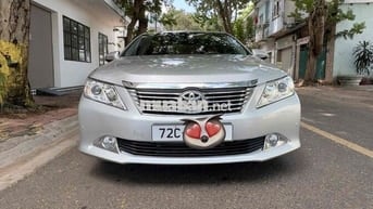 Toyota Camry 2.5Q Bạc 135492 km