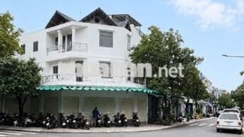 Nhà căn góc 2 MT, 4 tầng, View Công viên, sát ĐS 3, KDC Vĩnh Lộc, 25tr