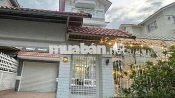 Biệt Thự Vip 10m TÂN SƠN NHÌ, 3 Tấm, 8 x 20m, 6 Phòng Ngủ, 6 wc