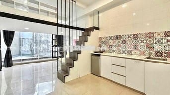 CHO THUÊ CĂN HỘ CỬA SỔ THOÁNG RỘNG 45m2 GIÁ TỐT - CẠNH ĐẠI HỌC UEH Q10