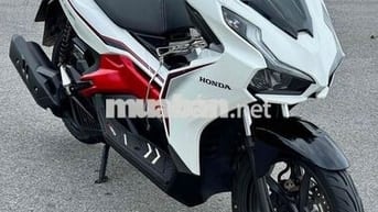 Honda Air Blade 125cc 2022 Trắng Đỏ Đen