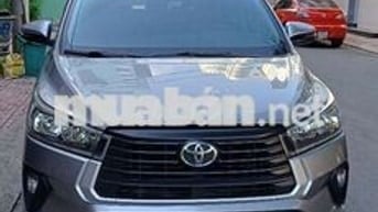 Toyota Innova 2.0E SX 2022 Số sàn
