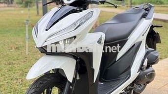 Honda Vario 150 Trắng Đen