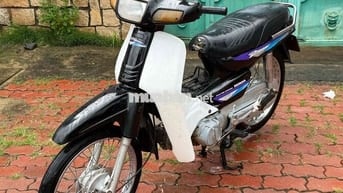 Honda Dream Đen, Trắng
