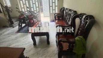 Cho thuê nhà 1 trệt 1 lầu gần cổng sau bon chen, phường bửu hòa