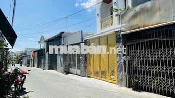 nhà mặt tiền kd 3p ngủ gần trung tâm hành chính công