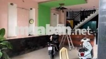 CHO THUÊ NHÀ GÓC 2 MT ĐƯỜNG XE HƠI - LÝ PHỤC MAN - QUẬN 7.