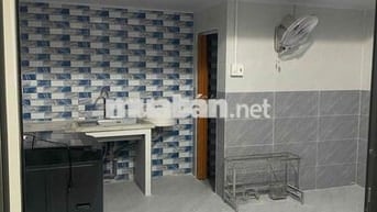 cho thuê 4p trọ mới tinh có sẵn máy lạnh máy giặt bếp ngay ngã 5 vloc