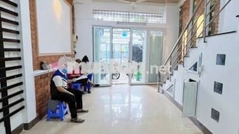 Nhà Trần Hữu Trang| DT 4,6x15m |Trung Tâm Phú Nhuận |Phù Hợp ở + KD