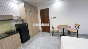 Cho thuê căn hộ studio gần biển, phía Bắc Nha Trang, gần Hòn Chồng