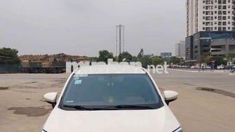 Toyota Avanza 2024 Trắng Tự động 7 chỗ