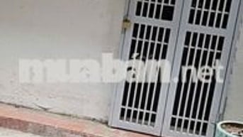 Cho thuê nhà 2 tầng gần trường, chợ, phố ngõ to