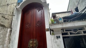 Cho thuê nhà nguyên căn 60m2 x 3 tầng ngõ tô hoàng