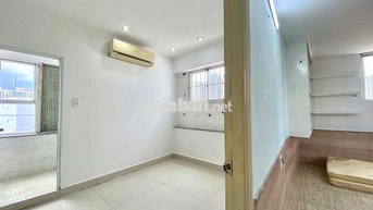 căn hộ 2 phòng ngủ rộng tách bếp full tiện nghi cửa sổ trời phòng lớn