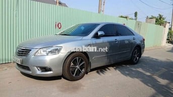 Toyota Camry 2010 Bạc 5 chỗ