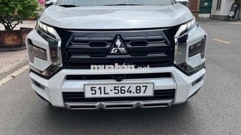 Mitsubishi Xpander Cross 2024 Trắng 7 chỗ