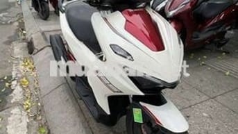 Honda Air Blade 125 2026 Trắng đỏ Mới 99%