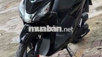 Honda Vision Bản đặc biệt Bánh Lớn màu Đen