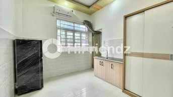 CĂN HỘ STUDIO CỬA SỔ TRỜI - THANG MÁY - GẦN CÔNG VIÊN PHÚ LÂM & ĐH MỞ