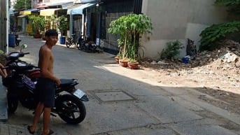 Cho thuê mặt bằng 35m2 có gác đường số 12 - Q Bình Tân 