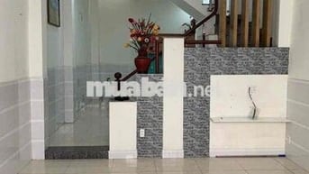 cho thuê nhà dương quãng hàm  p5 ( 4x12) lầu , 2pn , 2wc