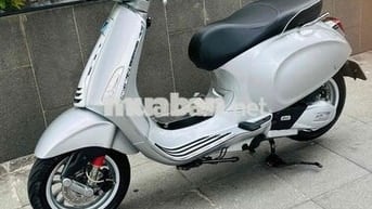Piaggio Vespa Sprint 2017 Bạc Porsche Tự động