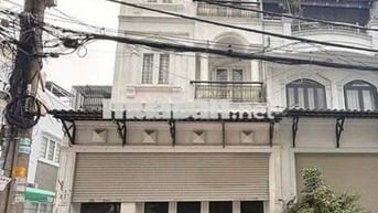 Cho Thuê Nhà 5x20m Full Nội Thất KDC Hoàng Quốc Việt Quận 7