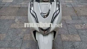 Honda Lead 2023 Trắng