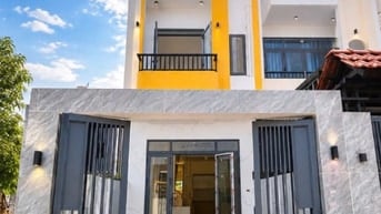 🔥 CHỦ NGỘP BÁN GẤP – NHÀ 1 TRỆT 1 LẦU GẦN TRẠM THU PHÍ BỬU LONG