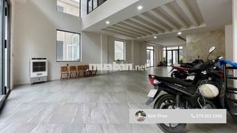 Tầng trệt 7x22m (100m2) có t. máy, máy lạnh, hầm xe rộng. Giá 20tr