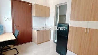 phòng máy lạnh có cửa sổ thoáng + full nội thất - gần cầu Tham Lương