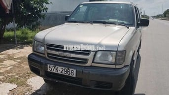 Isuzu Trooper 2000 Vàng cát Số sàn
