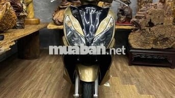 Honda Airblade biển số SG dàn áo liền lạc, máy êm