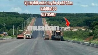 Đường bê tông cách tuyến 4 30m, 350m2, gần KCN Becamex, gần nhà máy