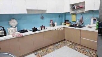 CHO THUÊ NHÀ : 178/4/  Phan Đăng Lưu, Phường 3, Quận Phú Nhuận.