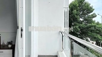 Phòng Full Nội Thất Quận 7 – Gần RMIT, TĐT, Dọn Vào Ở Ngay
