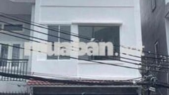 CẦN CHO THUÊ NHÀ NGAY MẶT TIỀN KD XE HOI 2 LẦU ST