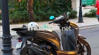 Honda SH350i 2024 Đen Tự động 6000 km